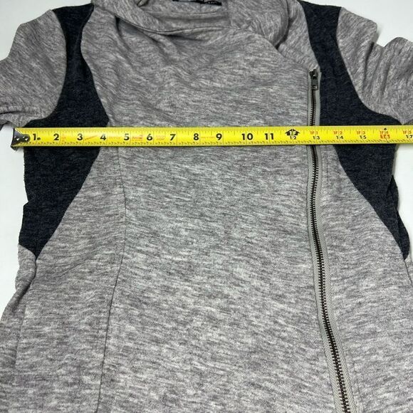 Sweat Rain Womens Gray Drape Open Cardigan Sweater Zip Pockets Size Small - Picture 6 of 7